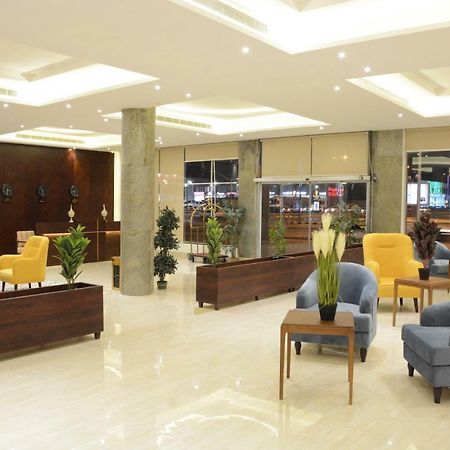 الايوان للاجنحة الفندقية E1 Hotel Al Kharj Ngoại thất bức ảnh