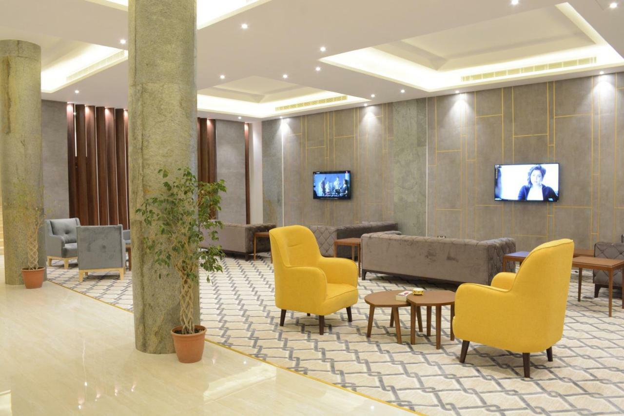 الايوان للاجنحة الفندقية E1 Hotel Al Kharj Ngoại thất bức ảnh