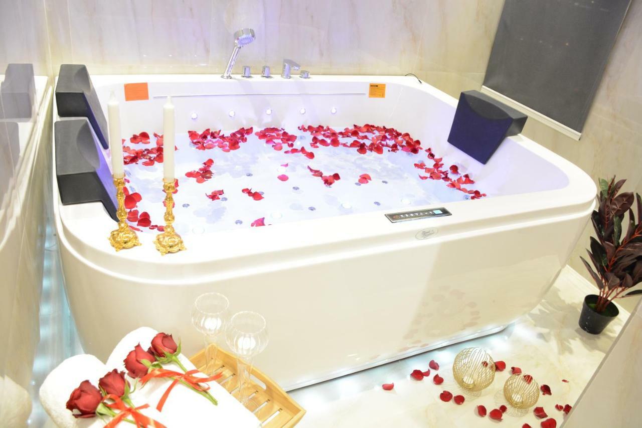 الايوان للاجنحة الفندقية E1 Hotel Al Kharj Ngoại thất bức ảnh