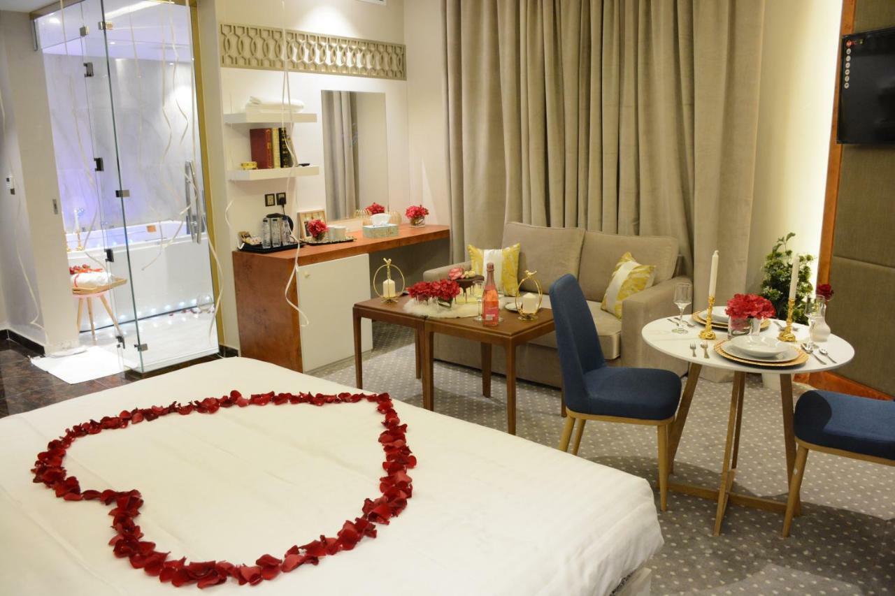 الايوان للاجنحة الفندقية E1 Hotel Al Kharj Ngoại thất bức ảnh